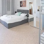 فندق مبيت وإفطار Pranvera's
