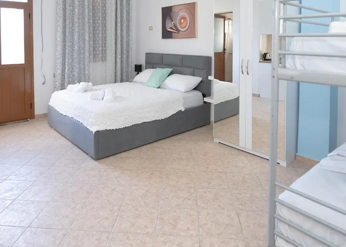 Alojamento de Acomodação e Pequeno-almoço Pranvera's